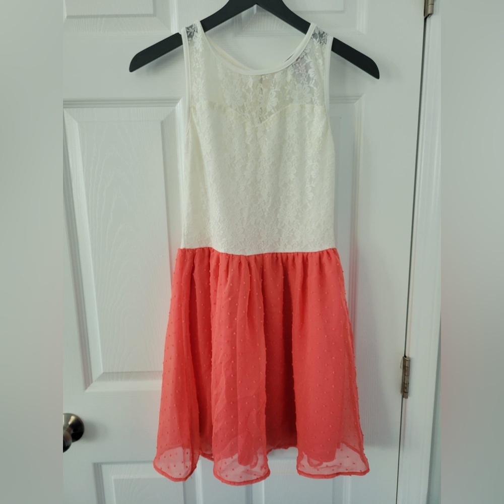 Myan Balletcore White and Coral Lace Dress